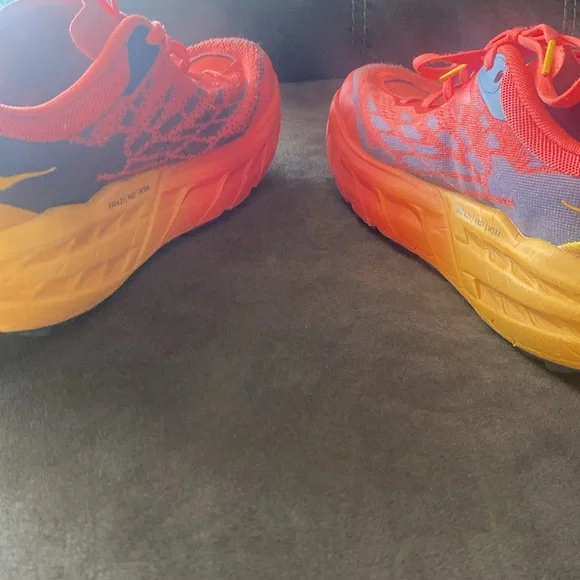 Hoka Men’s Speedgoat 5 Trail Running Shoes 9 Wide - Picture 4 of 13